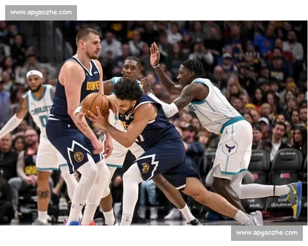 湖人对决热火总决赛第三场完整比赛精彩回顾与战术解析全景复盘