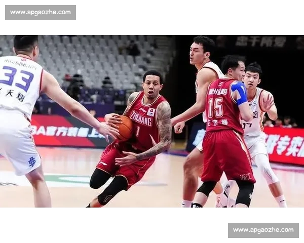 伯拉治迎战阿伯丁激战在即实力对决引发球迷热议焦点之夜不容错过 伯拉治迎战阿伯丁激战在即实力对决引发球迷热议焦点之夜不容错过