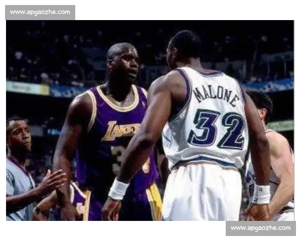 1995年乔丹王者归来对决奥尼尔内线霸权的时代碰撞传奇经典