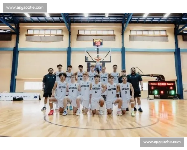 2017年中国男篮对阵新西兰的激情对决与成长启示赛场瞬间 2017年中国男篮对阵新西兰的激情对决与成长启示赛场瞬间